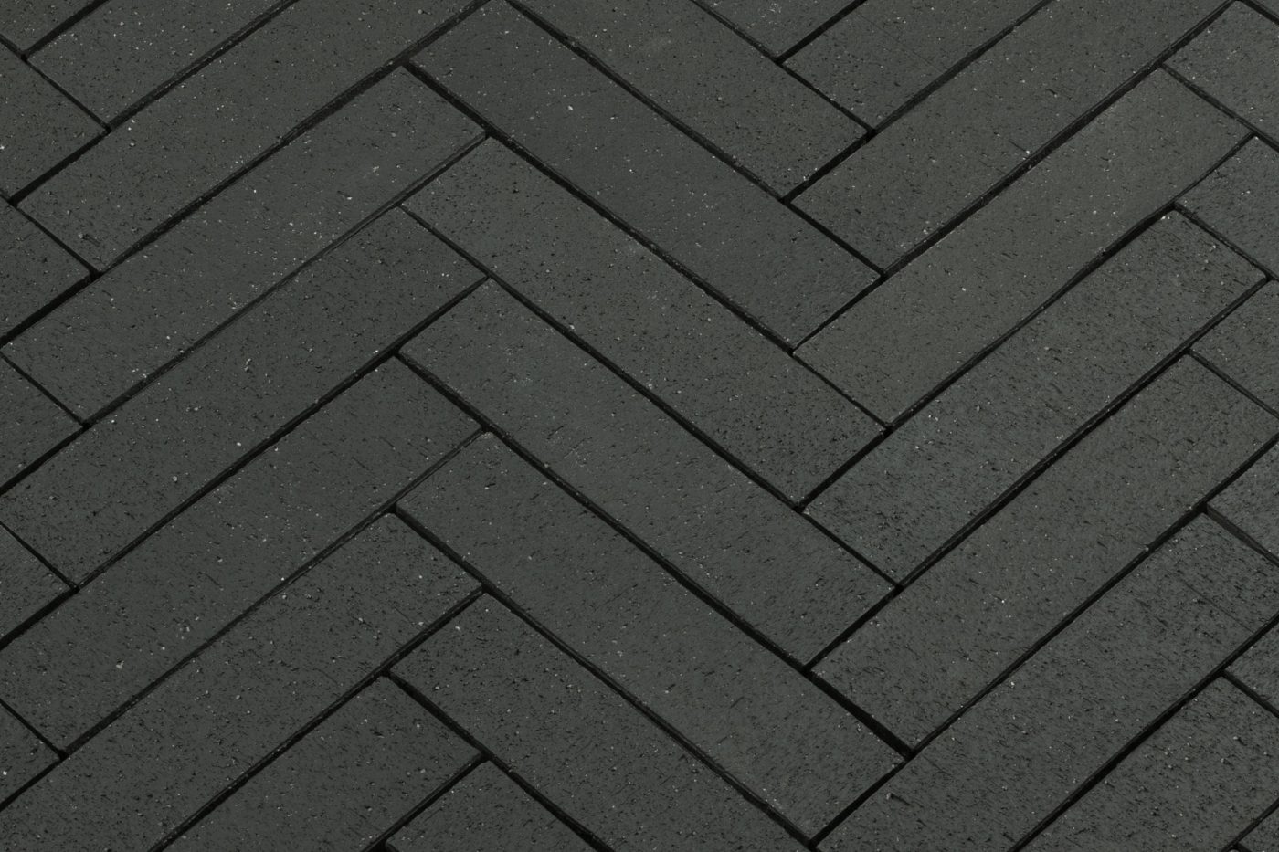 Penter Grafit Kare 250x60x52 pavers from Aseri plant (Estonia)