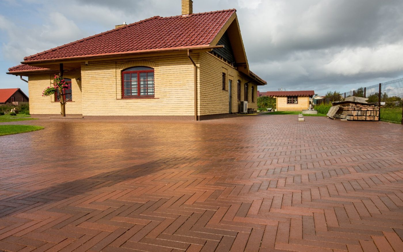 Single Family House, Pavers, STT Terrakota 250*60*52