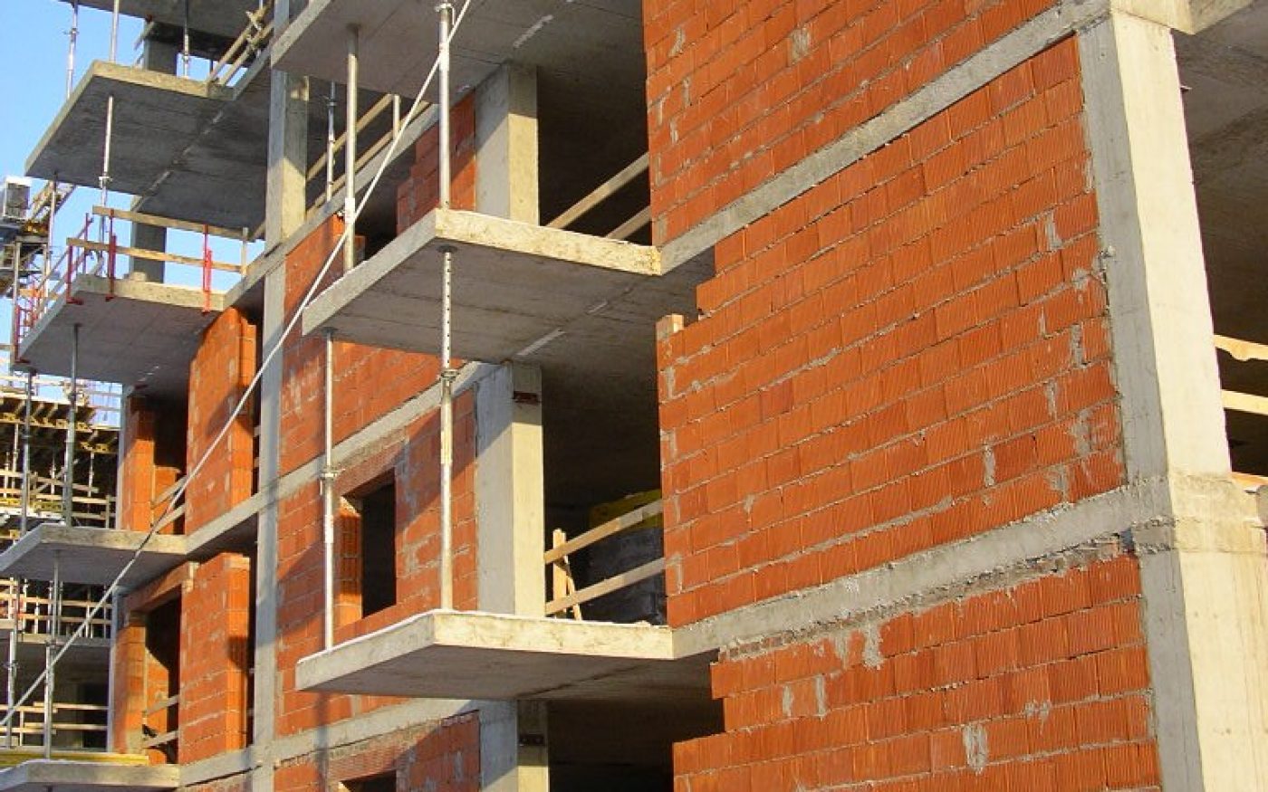 Multi Family House in Vilnius, Porotherm 25