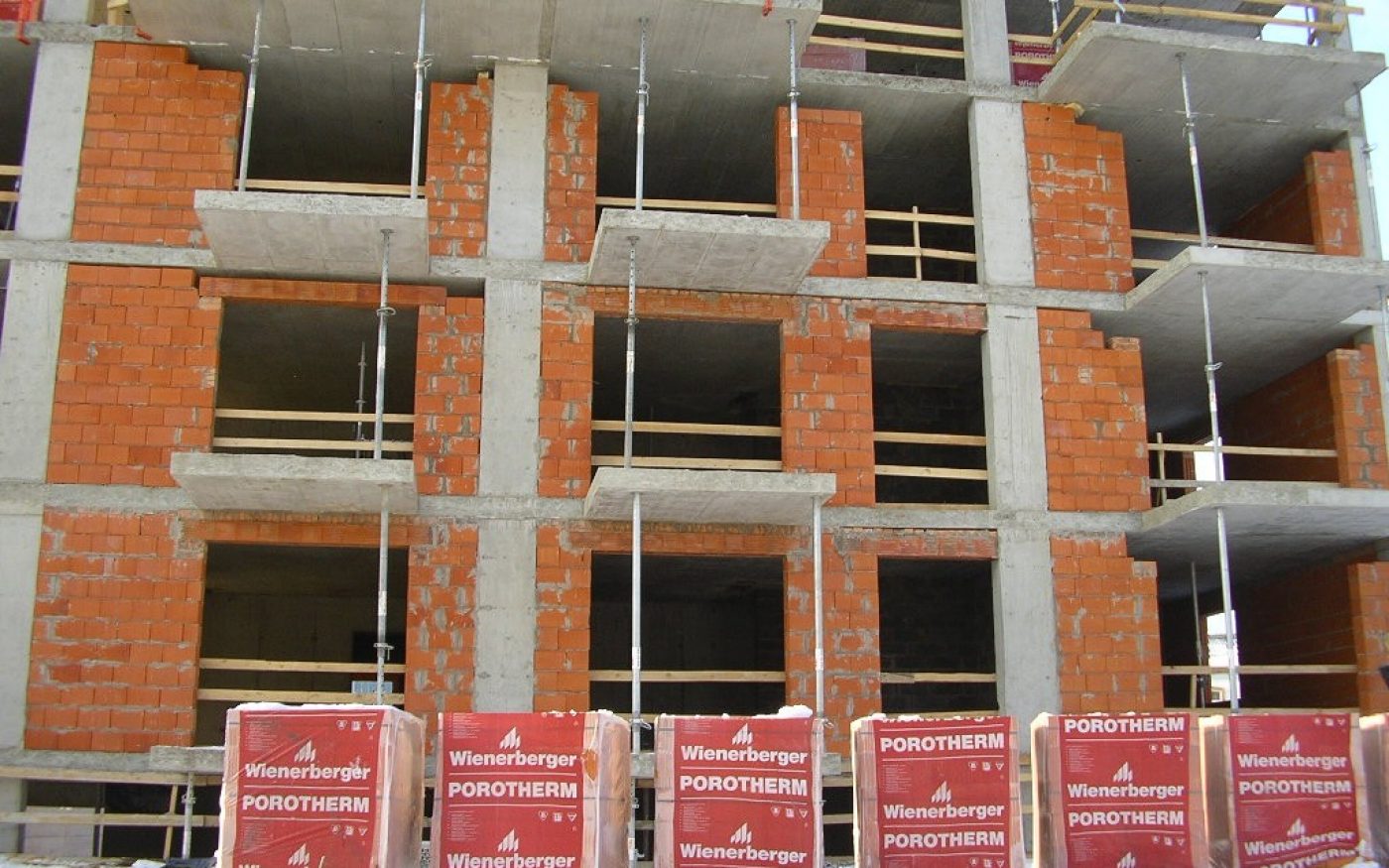 Multi Family House in Vilnius, Porotherm 25