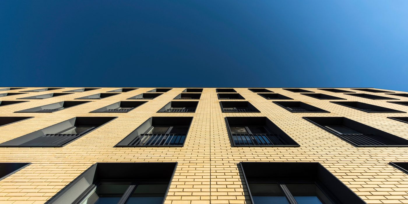 Daugiabutis namas Vilniuje, Terca Safari