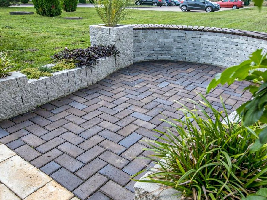 Universali bei funkcionali medžiaga